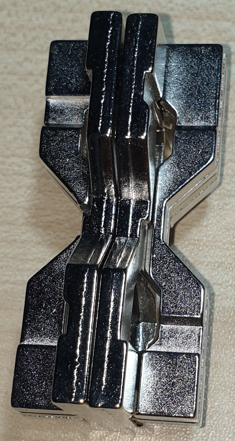Układanka Huzzle Cast Hourglass, zdjęcie 1 z 4